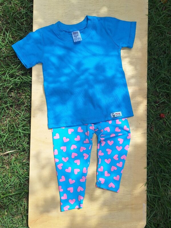 Legging Mini Corações Rosa em Azul